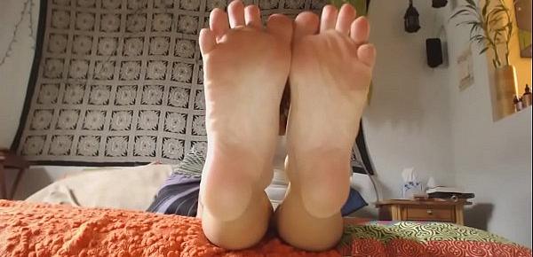  Cute Girl Feet    big tits webcam